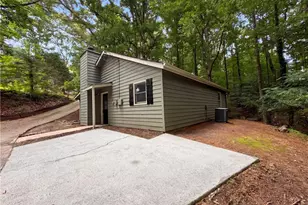 9315 Dogwood Pl, Gainesville, GA 30506 - Photo 17
