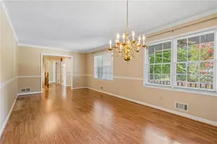 1192 Lakeview Rd, Grayson, GA 30017 - Photo 11