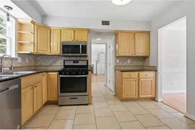 750 Cranberry Trail, Roswell, GA 30076 - Photo 9