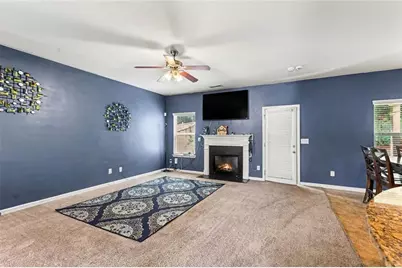 605 Stream Court, Fairburn, GA 30213 - Photo 5