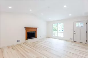 3960 Rocmar Dr, Snellville, GA 30039 - Photo 7