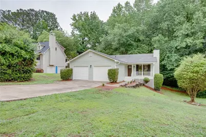 3960 Rocmar Drive, Snellville, GA 30039 - Photo 3