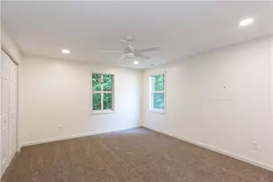 3960 Rocmar Dr, Snellville, GA 30039 - Photo 29