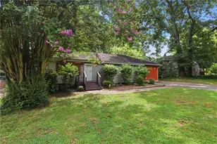 1996 Meadow Ln, Decatur, GA 30032 - Photo 3