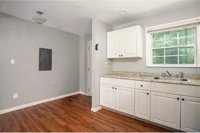 2403 Clarissa Drive, Atlanta, GA 30318 - Photo 11