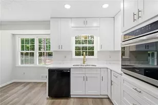 1750 Lamancha Dr, Lawrenceville, GA 30044 - Photo 11