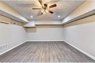 3372 Cottonwood Lane, Snellville, GA 30078 - Photo 13