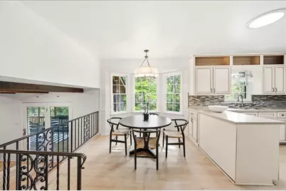 5616 Mill Trace Drive, Dunwoody, GA 30338 - Photo 9