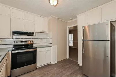 247 Sandra Drive NW, Lilburn, GA 30047 - Photo 11