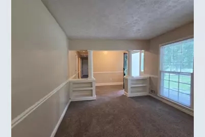 247 Sandra Drive NW, Lilburn, GA 30047 - Photo 15