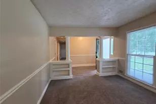 247 Sandra Dr NW, Lilburn, GA 30047 - Photo 15