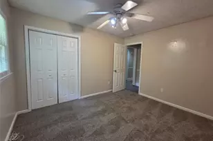 247 Sandra Dr NW, Lilburn, GA 30047 - Photo 23