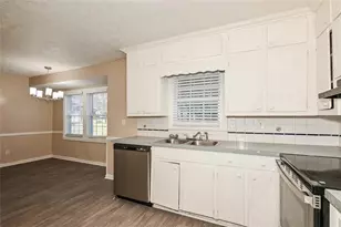 247 Sandra Dr NW, Lilburn, GA 30047 - Photo 9