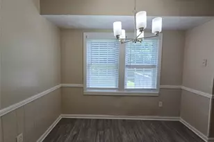 247 Sandra Dr NW, Lilburn, GA 30047 - Photo 13