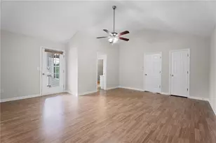 599 Shadow Valley Ct, Lithonia, GA 30058 - Photo 25