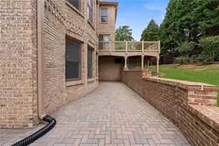 2122 Hunters Green Dr, Lawrenceville, GA 30043 - Photo 97