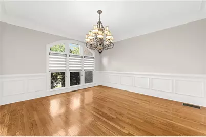 2122 Hunters Green Drive, Lawrenceville, GA 30043 - Photo 7