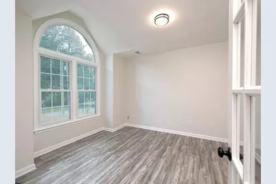 1034 Bettina Court SW, Mableton, GA 30126 - Photo 9