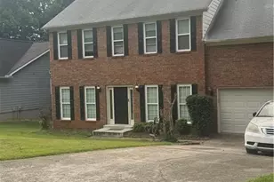 720 Paris Dr, Lawrenceville, GA 30043 - Photo 9