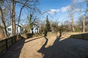 404 Paines Ave NW, Atlanta, GA 30314 - Photo 13