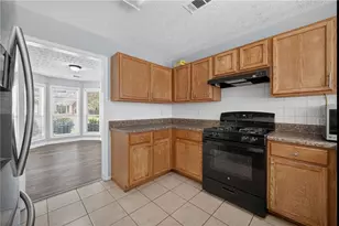 530 Sterling Pointe Ct, Lawrenceville, GA 30043 - Photo 13