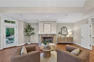 1055 Hedgerose Ln, Roswell, GA 30075 - Photo 21