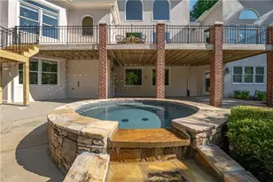 1055 Hedgerose Ln, Roswell, GA 30075 - Photo 47