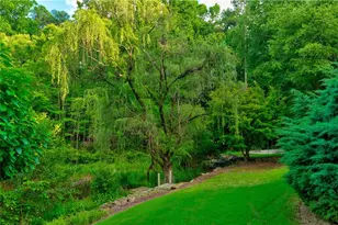1055 Hedgerose Ln, Roswell, GA 30075 - Photo 55