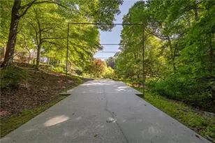 1055 Hedgerose Ln, Roswell, GA 30075 - Photo 53