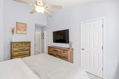 1472 Liberty Parkway NW, Atlanta, GA 30318 - Photo 23