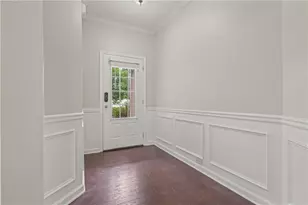 4940 Breezewood Cir, Alpharetta, GA 30004 - Photo 3
