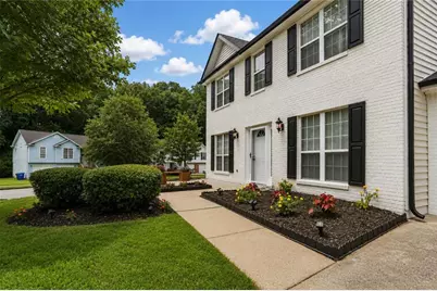 359 Howell Drive SW, Atlanta, GA 30331 - Photo 3