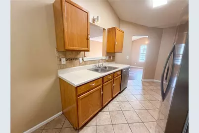 2195 Clayton Ridge, Lithonia, GA 30058 - Photo 9