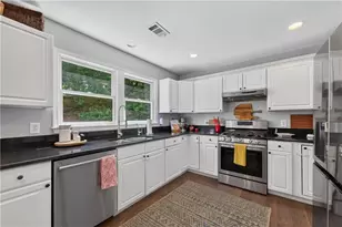 3352 Pigeon Hawk Ct, Peachtree Corners, GA 30092 - Photo 13