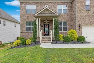 7905 Brewton Creek Dr, Cumming, GA 30028 - Photo 3