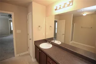 1317 Castleberry Dr, Buford, GA 30518 - Photo 17