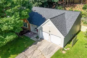 10510 Willow View Cir, Alpharetta, GA 30022 - Photo 3