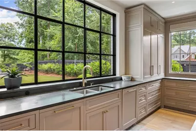 2629 Ashford Road NE, Atlanta, GA 30319 - Photo 19