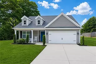 621 Rockwell Church Rd NW, Winder, GA 30680 - Photo 1
