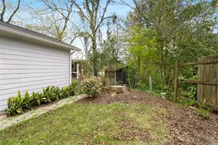 1387 Woodland Hills Dr NE, Atlanta, GA 30324 - Photo 35