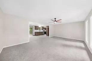 2053 Deerfield Run, Snellville, GA 30078 - Photo 5