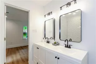 2130 Donald Lee Hollowell Pkwy NW, Atlanta, GA 30318 - Photo 7