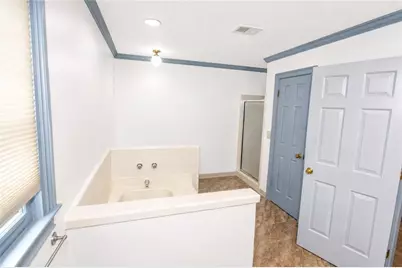 5817 Lost Grove Drive NW, Lilburn, GA 30047 - Photo 45