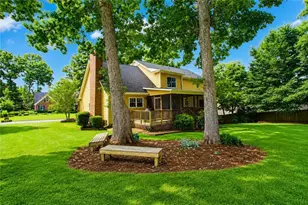 5817 Lost Grove Dr NW, Lilburn, GA 30047 - Photo 5