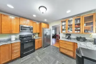 798 Pinehill Dr SE, Smyrna, GA 30080 - Photo 13