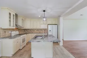 2173 Ivy Crest Dr, Buford, GA 30519 - Photo 11