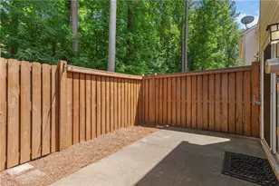 184 Regent Pl, Woodstock, GA 30188 - Photo 31