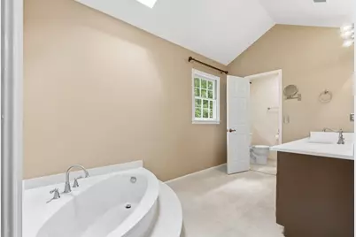 5230 Shasta Way, Marietta, GA 30062 - Photo 5