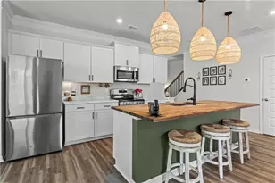 358 Cranston Dr, Ball Ground, GA 30107 - Photo 9