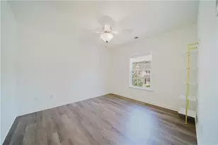 457 Colonial Walk, Woodstock, GA 30189 - Photo 9